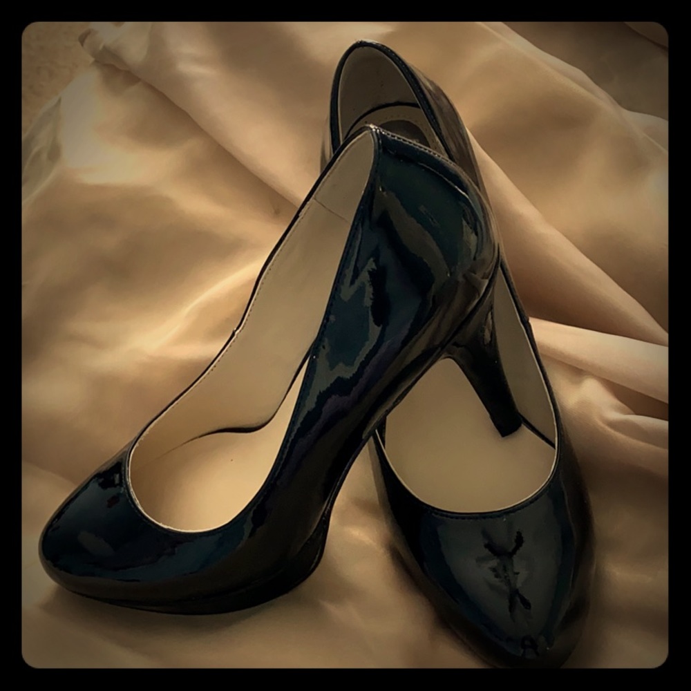 Women’s black Patent shoes